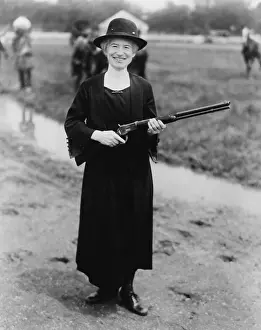 Westerns: Annie Oakley (1860-1926), in 1922 with a ?