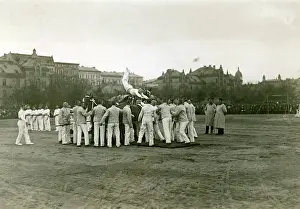 Stunts: Anniversary of the 4th German Foot Guard Regiment
