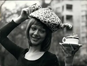 Institutes: Annual Easter Bonnet Competition, London Tourist Board