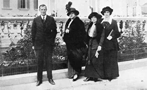 Wilding: Anthony Wilding with society at Monte Carlo