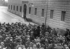 Savoia: Anti-German student demonstration in Rome, c. 1925