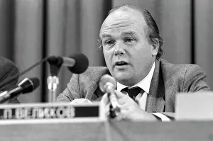 Velikhov: Anti-nuclear weapons movement, 1986