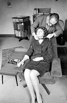 Attaching: Anti-snoring machine