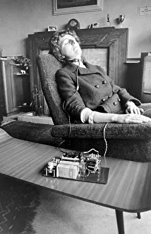 Attaching: Anti-snoring machine