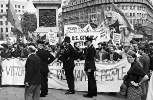 Maurice Ambler Collection: Anti-Vietnam demonstration, 1968