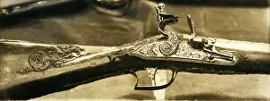 Auctioned: Antique gun for auction in Paris