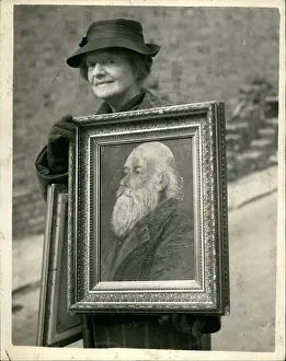 Whittle: Antiques - Art - Ceramics - Murals - Paint