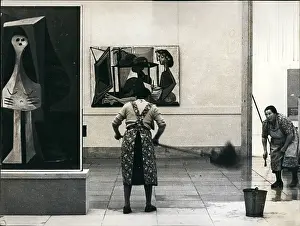 Cleaners: Antiques - Art - Ceramics - Murals - Paint