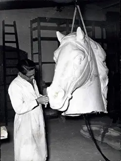 Quadriga: Antiques - Art - Ceramics - Murals - Paint