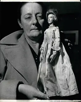 Fascinating: Antiques - Art - Ceramics - Murals - Paint