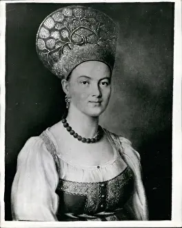 Petrovich: Antiques - Art - Ceramics - Murals - Paint