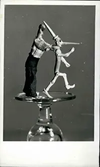 Miniatures: Antiques - Art - Ceramics - Murals - Paint