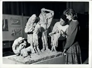 Woodcarving: Antiques - Art - Ceramics - Murals - Paint