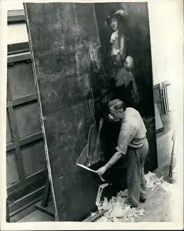 Restoring: Antiques - Art - Ceramics - Murals - Paint