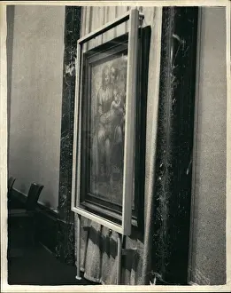Damaging: Antiques - Art - Ceramics - Murals - Paint