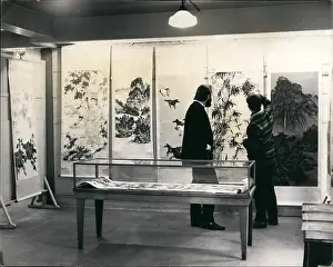 Foyles: Antiques - Art - Ceramics - Murals - Paint