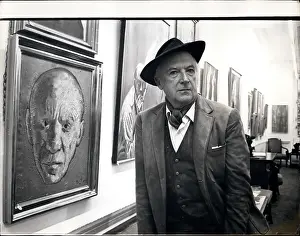 Bruton: Antiques - Art - Ceramics - Murals - Paint