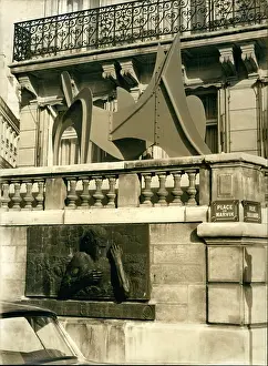 Calder: Antiques - Art - Ceramics - Murals - Paint