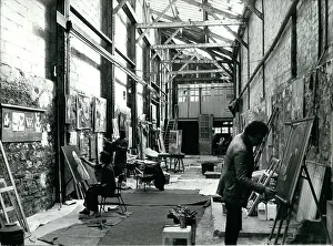 Squatting: Antiques - Art - Ceramics - Murals - Paint
