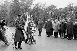 Benya: Anton Benya visits USSR