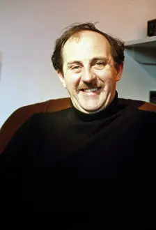 Lillie: Anton Rodgers - English actor