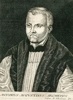 Agustin: Antonio Agustin y Albanell