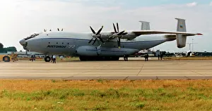 Antonov: Antonov An-22A UR-09307