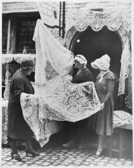 Lacemaking: ANTWERP EXHIBITION