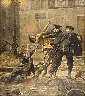 Apaches: APACHE VIOLENCE/PARIS