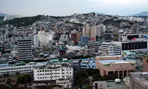 Infrastructure: Apartment blocks are the predominant housing format