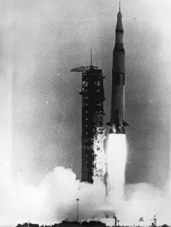 Enroute: Apollo 11 - Man's First Moon Walk