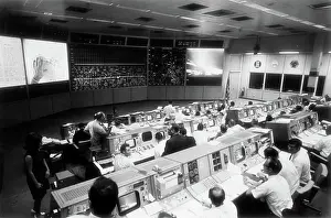 Centers: Apollo 11, MOCR During EVA, 1969