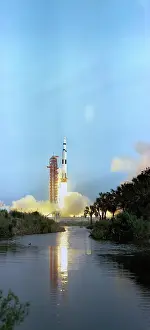 Merritt: Apollo 13 - space exploration - NASA