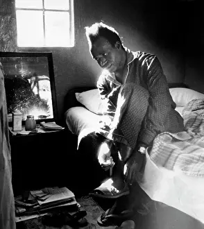 Hectic: April 1962 - Kaunda Gets An Early Call - Time to get