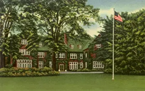 Aquinas: Aquinas College. Grand Rapids