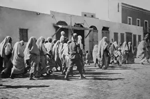 Italo Turkish: Arab prisoners of war walking in Tripoli, Libya