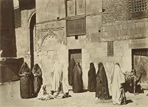 Tanger: Arab women on her way to the bath. Algiers