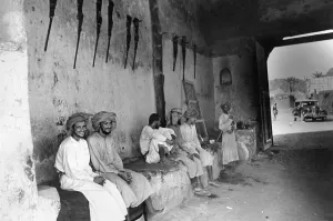 Muscat: ARABIAN GUARDS