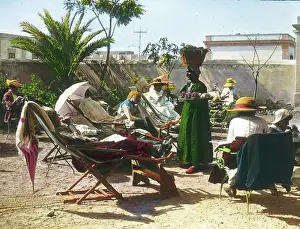 Peddlers: Arabic strawberry seller in Heluan