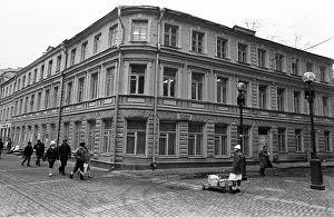 Antonov: Arbat views, 1993
