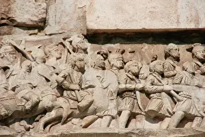 Ivth: Arch of Constantine (Arco di Constantino). Triumpahl arch in