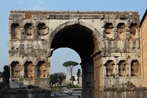 Constantius: Arch of Janus Quadrifrons (Arcus Constantini)