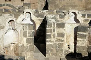 Mamluki: Archaeological site of Bosra, Syria