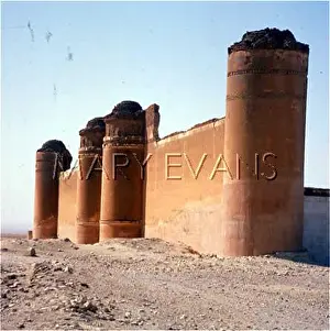 Hisham: ARCHAEOLOGY/QASR EL HAYR