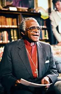 Adil: Archbishop Desmond Tutu speaking. Presser. October 21, 1988