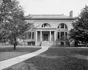 Alumni: architecture - college - university - Rochester