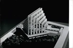Whirlpools: Architecture - Construction - Design - Housing