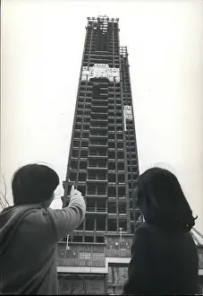 Shinjuku: Architecture - Construction - Design - Housing