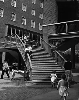 Convenient: Architecture - Construction - Design - Housing