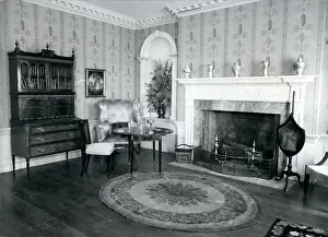 Mahogany: Architecture - Construction - Design - Housing